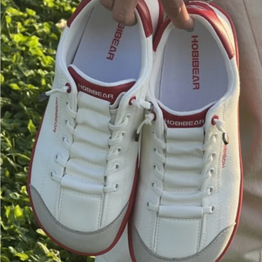 Hobibear Women’s White and Red Casual Sneakers